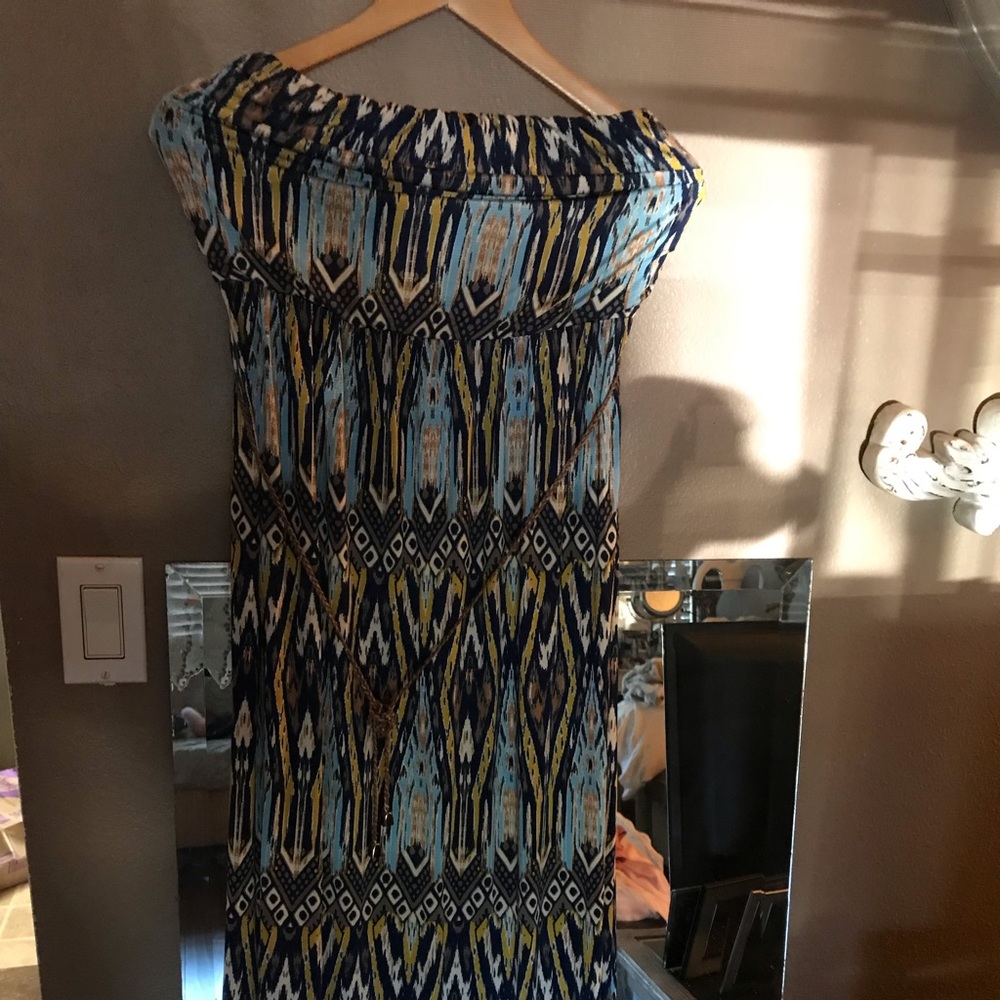 Strapless dress with belt